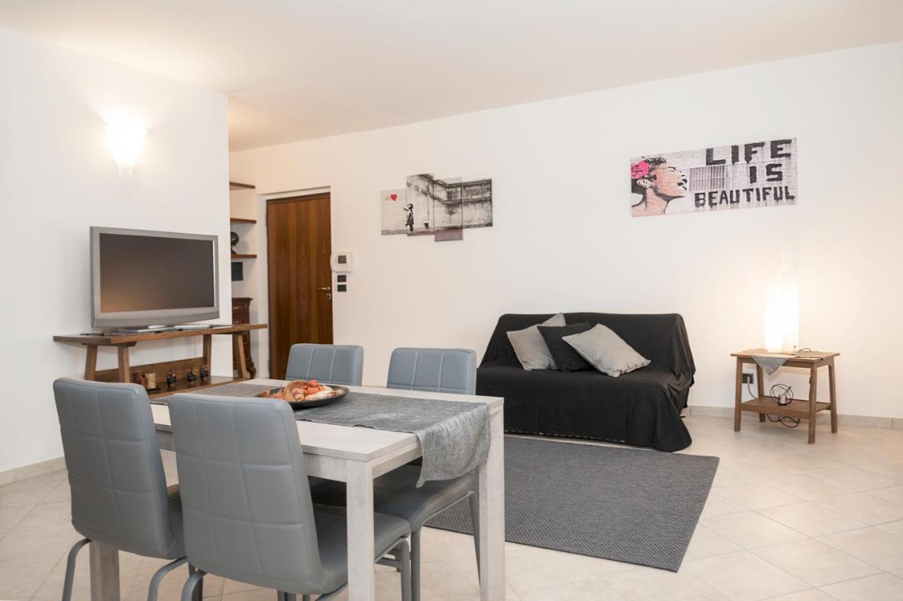 Villa Alida Casa Vacanze Фолиньо Екстериор снимка